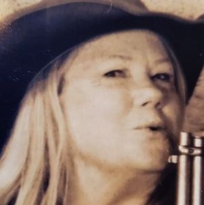 Meet your Posher, Roberta